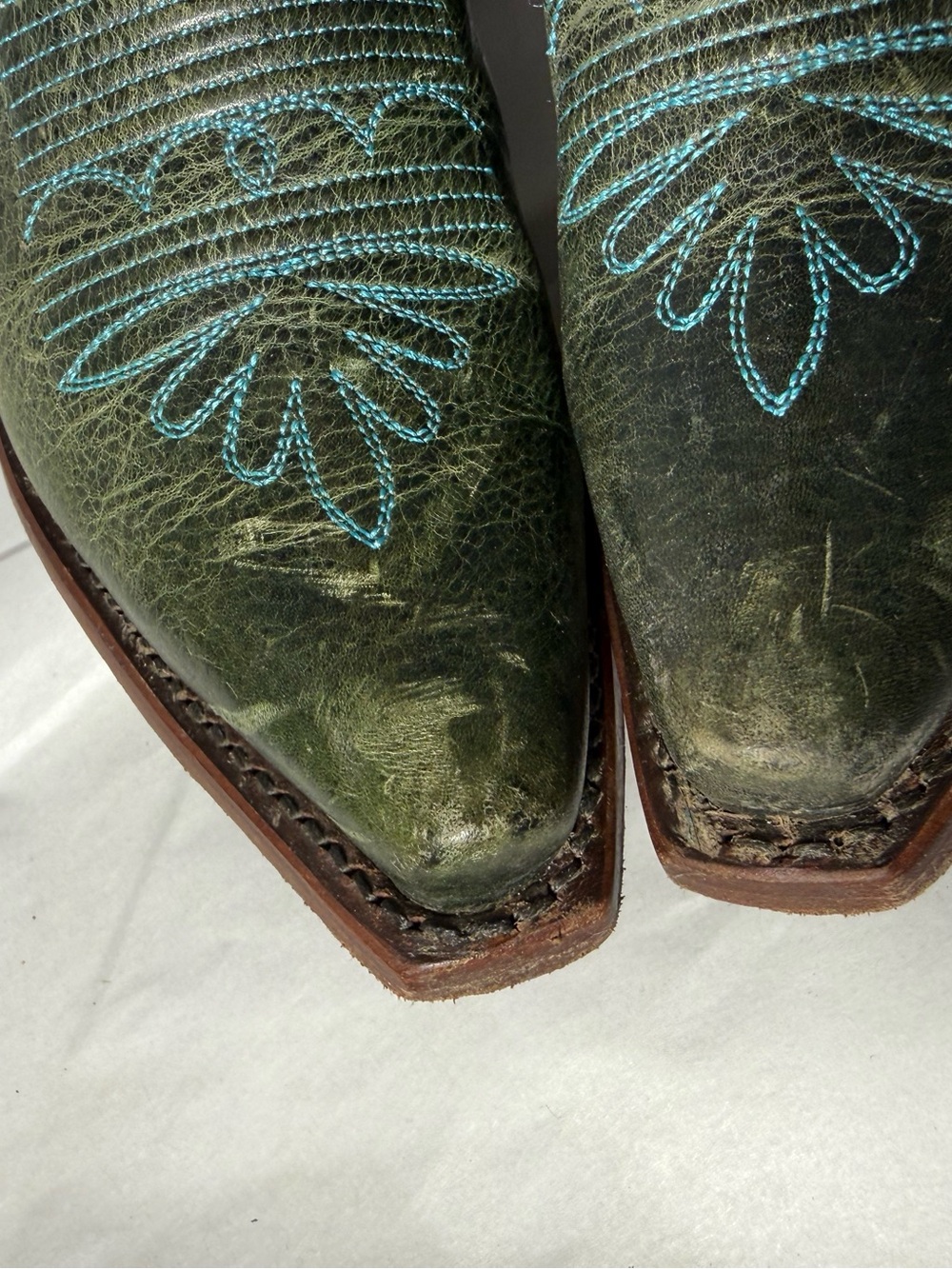 Justin Boots Tan Leather Cowboy Boots with Teal Stitching - Picture 10 of 11